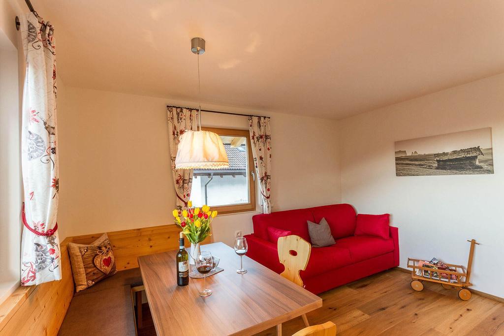 Haus Bernard Appartement Seis am Schlern Buitenkant foto