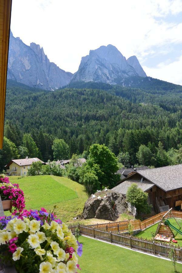 Haus Bernard Appartement Seis am Schlern Buitenkant foto